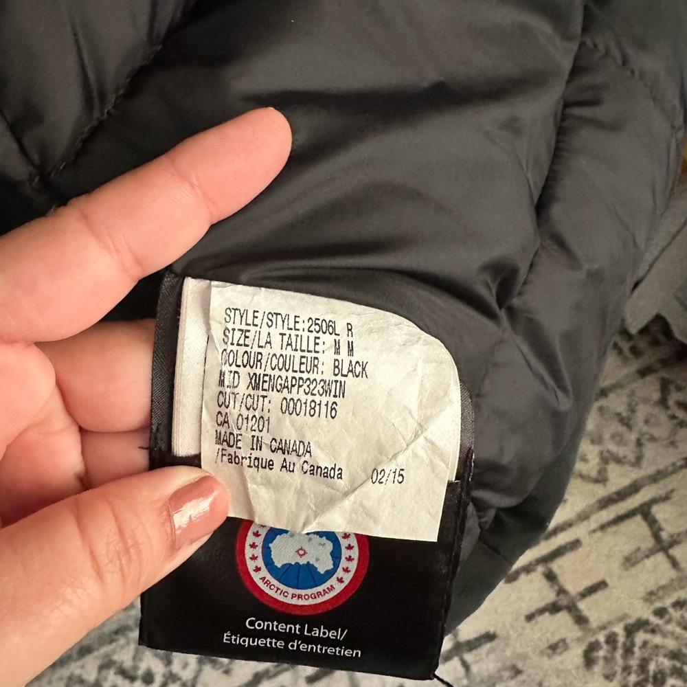 Canada Goose Kensington Jacket - Lightly used, no wear and tear! - Picture 14 of 16